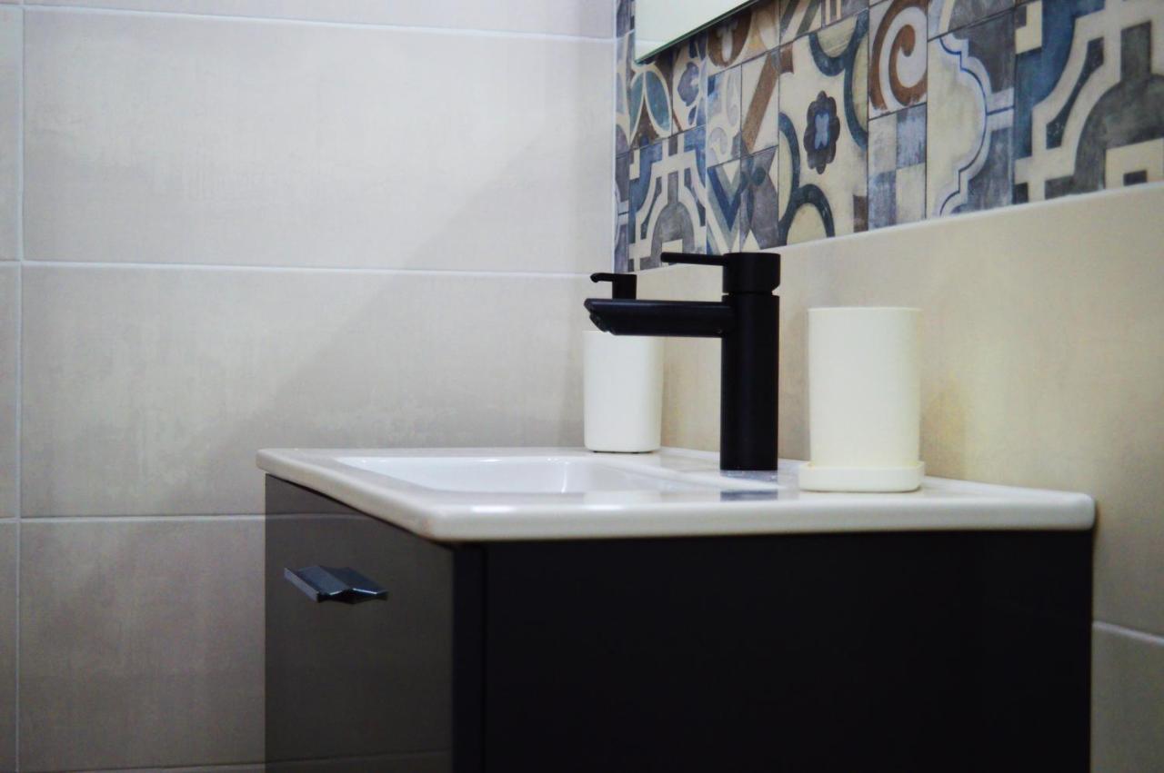 La Jacaranda Rooms タオルミーナ エクステリア 写真